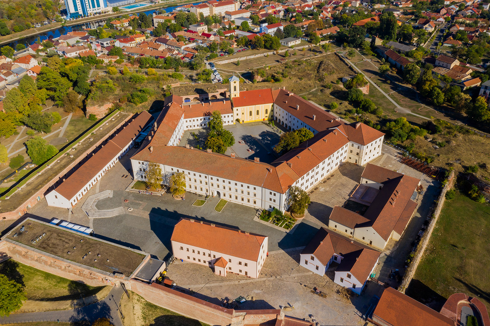 Muzeul Orasului Oradea (situat in Cetatea Oradea)